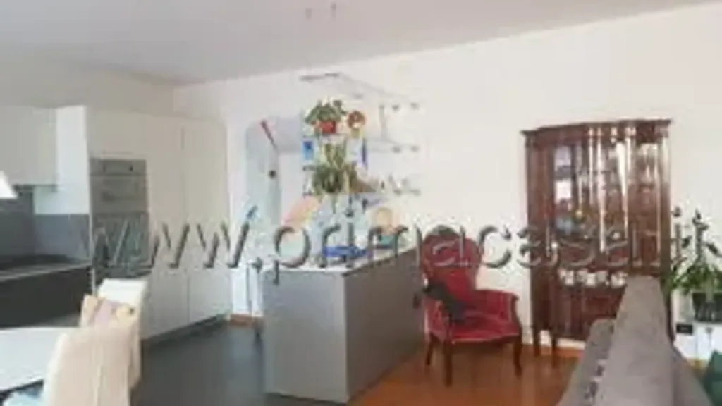 Elutuba - Spacious Apartment with Balcony in Bussolengo