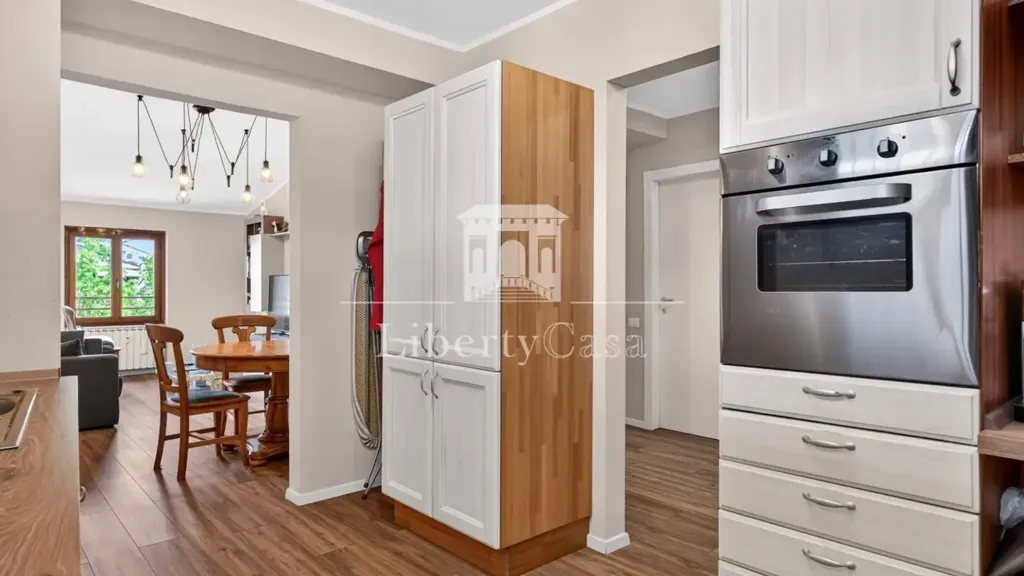 Kitchen - Rustic Lake View Apartment in Salò