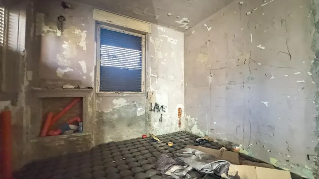 other_room