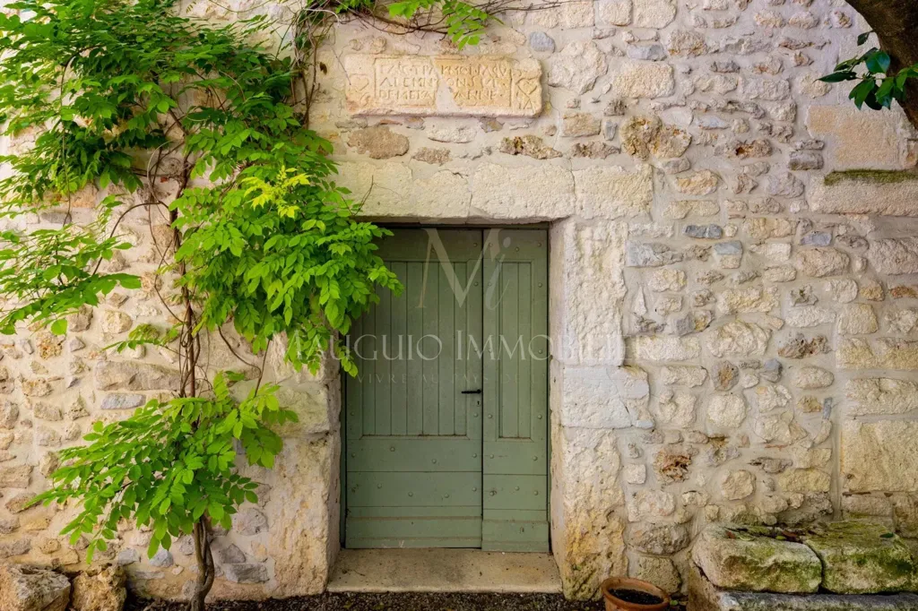 Extérieur - Ensemble Immobilier avec Maison de Maître à Lansargues