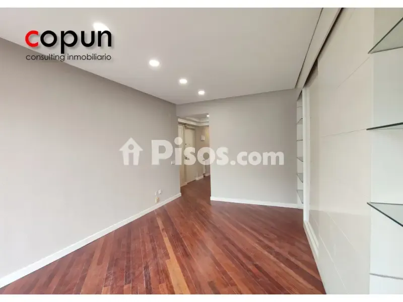 Rooms - Apartment with Terrace in Oviedo Centre