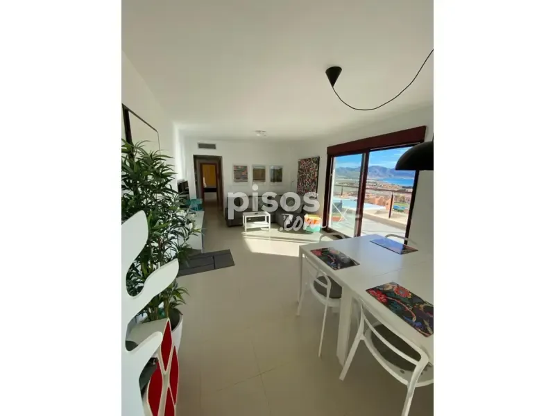 Söögituba - Penthouse with Sea Views in Mojón Hills