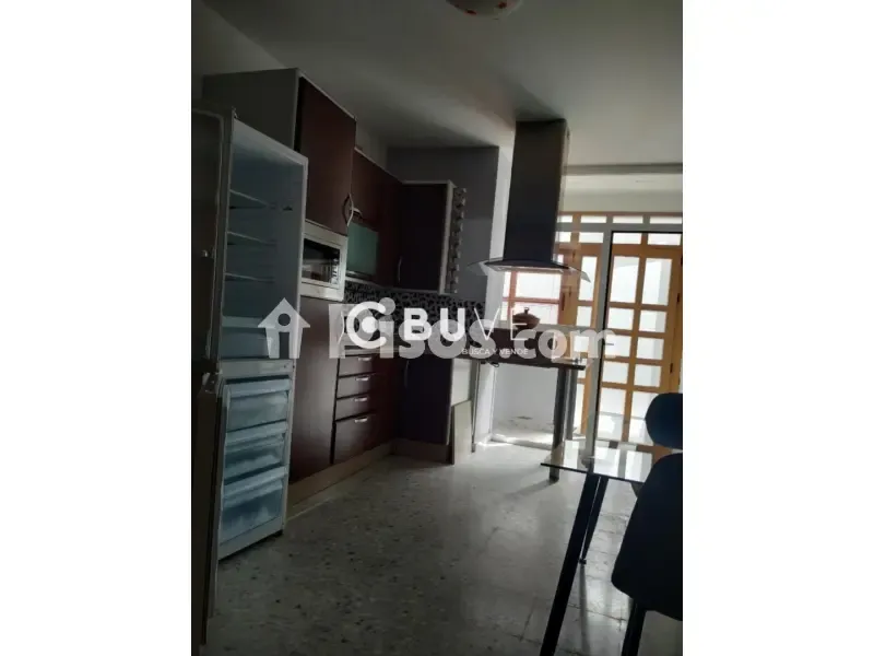 Köök - Apartment with Terrace in Malpartida de Cáceres
