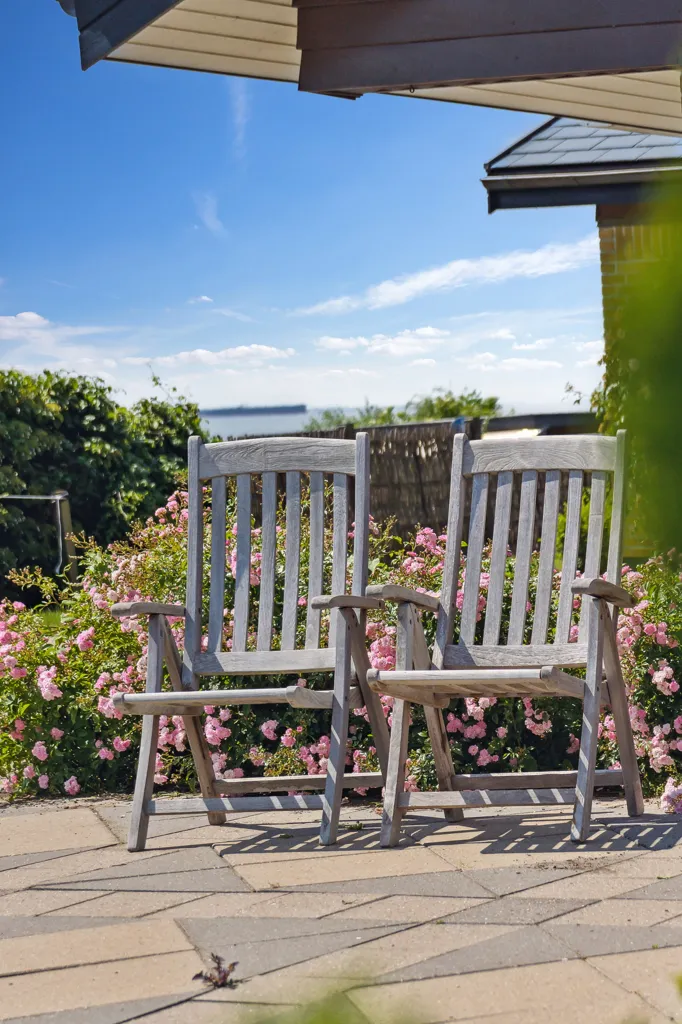 Terrasse - Fenced Villa with Garden in Korsør