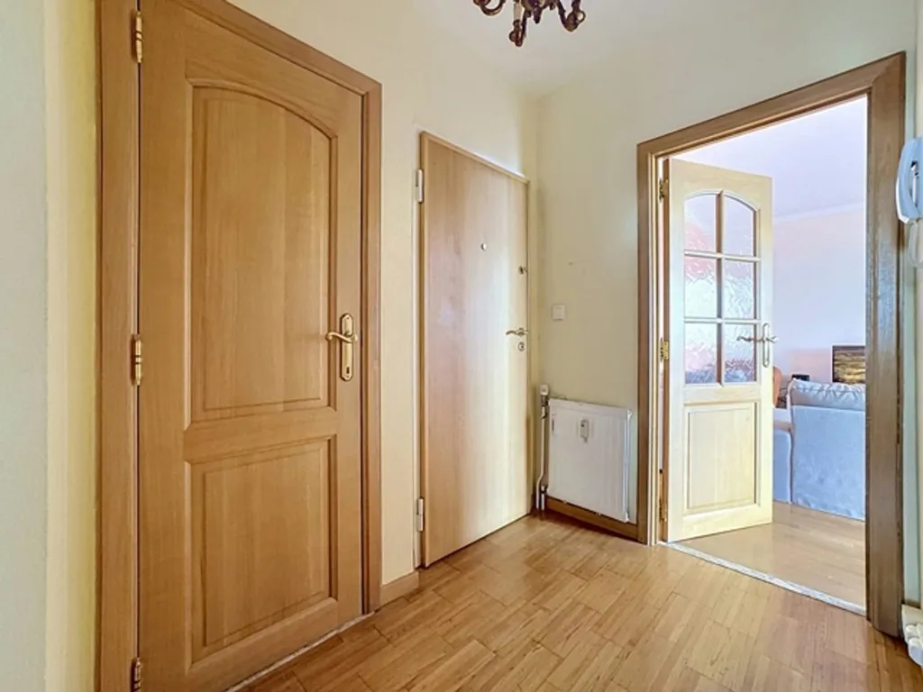 Entrée - Appartement de Deux Chambres avec Terrasse à Ganshoren