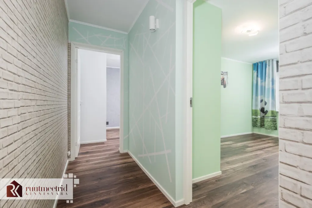 Entrée - Stone Apartment with Balcony in Keila