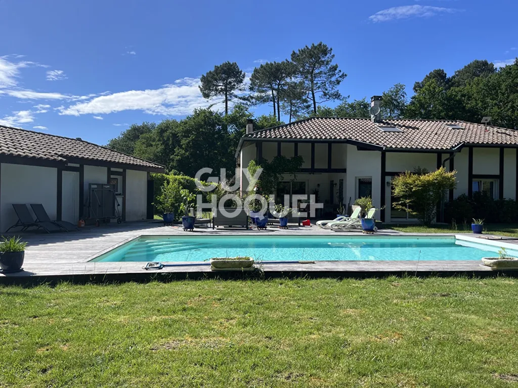 Bassein - Villa with Pool in Forest View Location