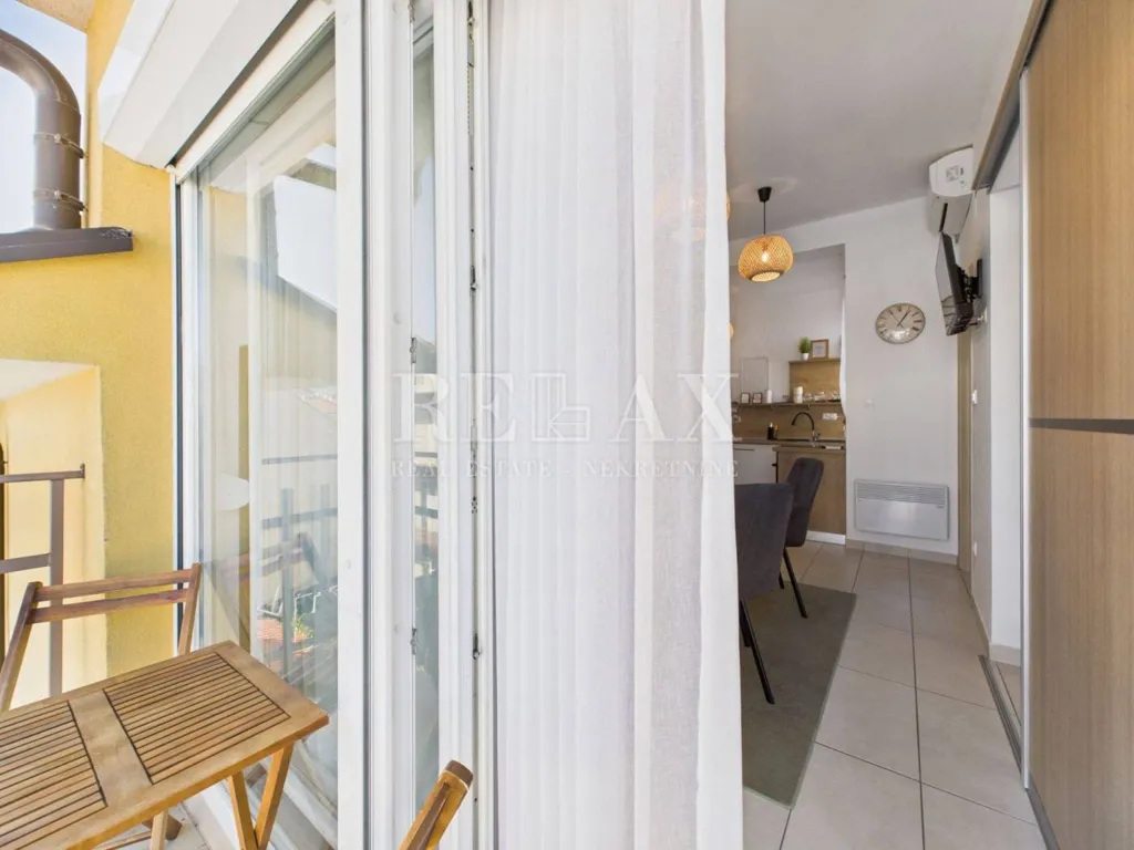 Balcon - Apartment with Sea View in Crikvenica Centre