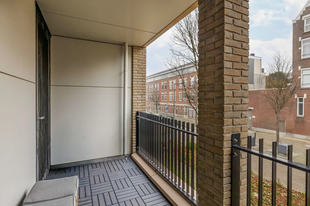 Balcone - Modern Flat with Balcony and Rooftop in Delfshaven