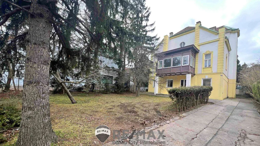 Extérieur - Gründerzeit Villa with Development Potential in Vienna
