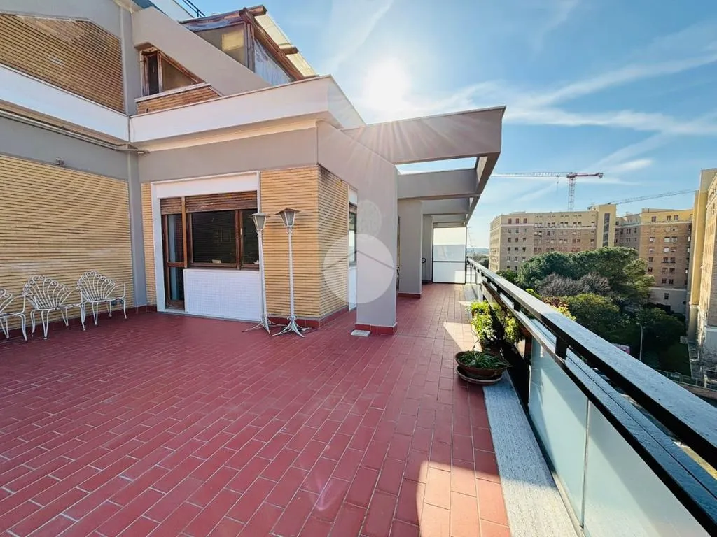 Terrace - Penthouse with Park Views in Ardeatino