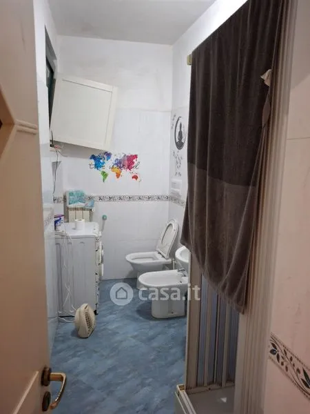 Salles de bain - Fully Furnished Flat in Fisciano