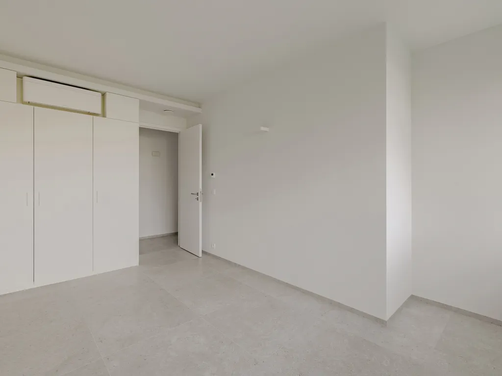 other_room