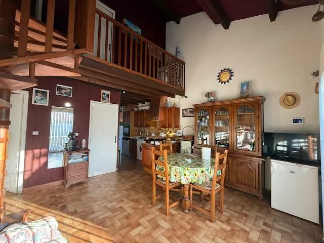 Salle à manger - Maison T3 + Bureau à 300 m des Plages à Valras-Plage