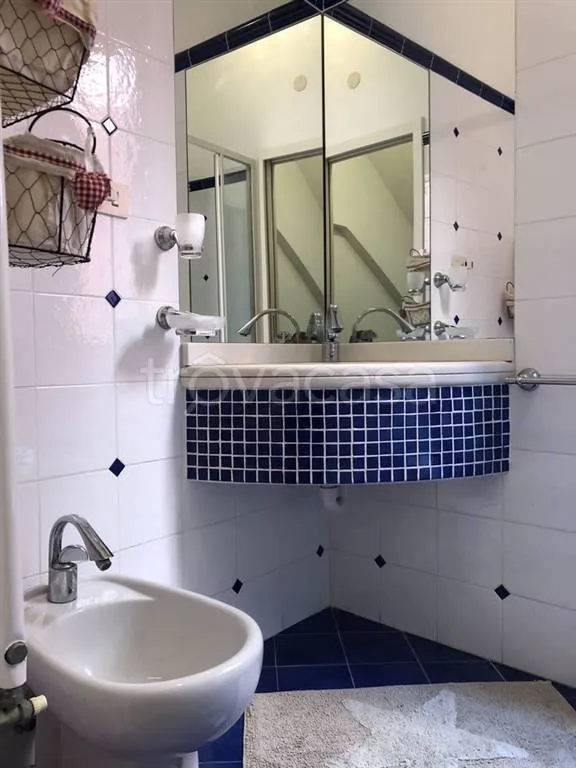 Vannitoad - Semi-Independent Apartment with Sea View in Spotorno