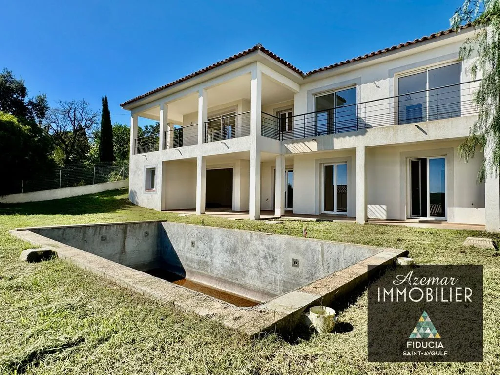 Piscine - Villa Nouvelle avec Vue Mer à Saint-Aygulf