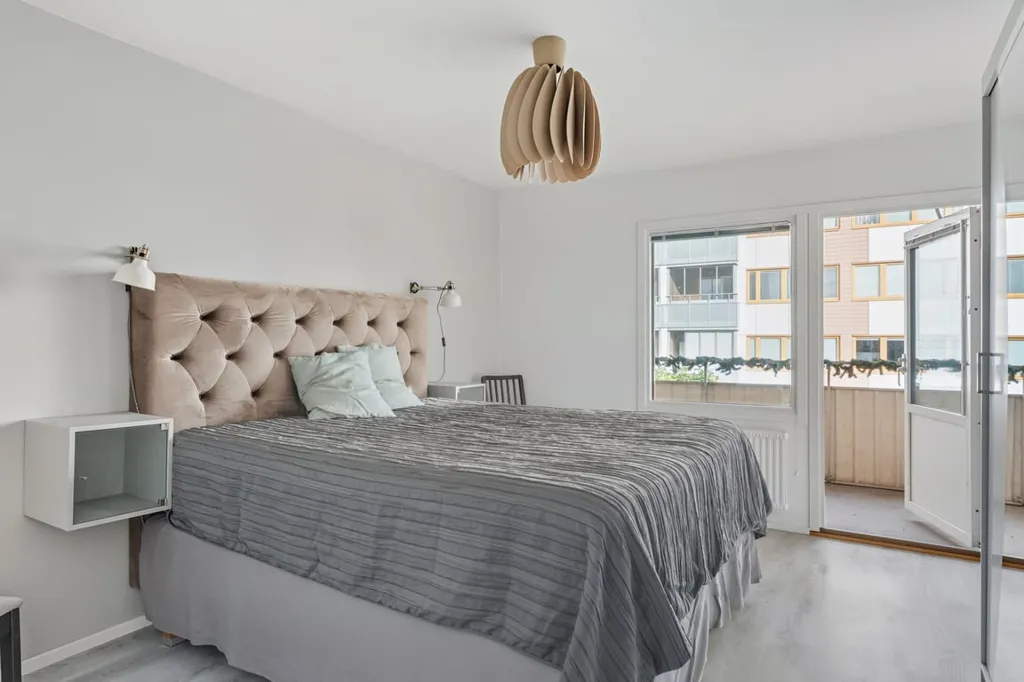 Chambres - Bright Apartment with Sunny Balcony in Göteborg