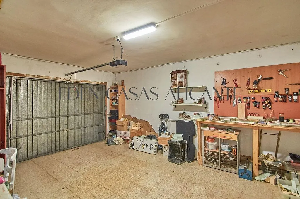 Garage - Chalet with Terrace in El Campello