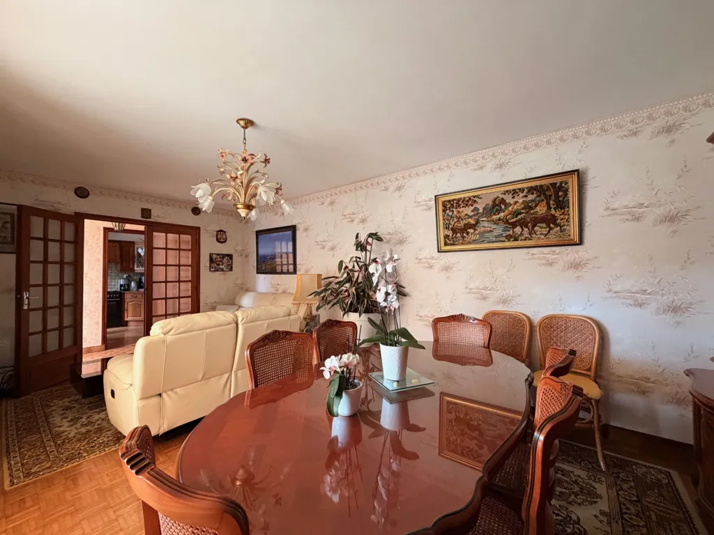 Salle à manger - Maison Néo-Bretonne avec Jardin à Crozon