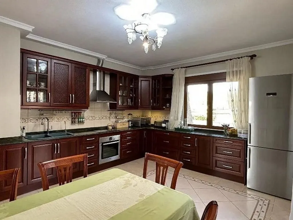 Cuisine - Luxury Villa with Pool in Ciudad Quesada