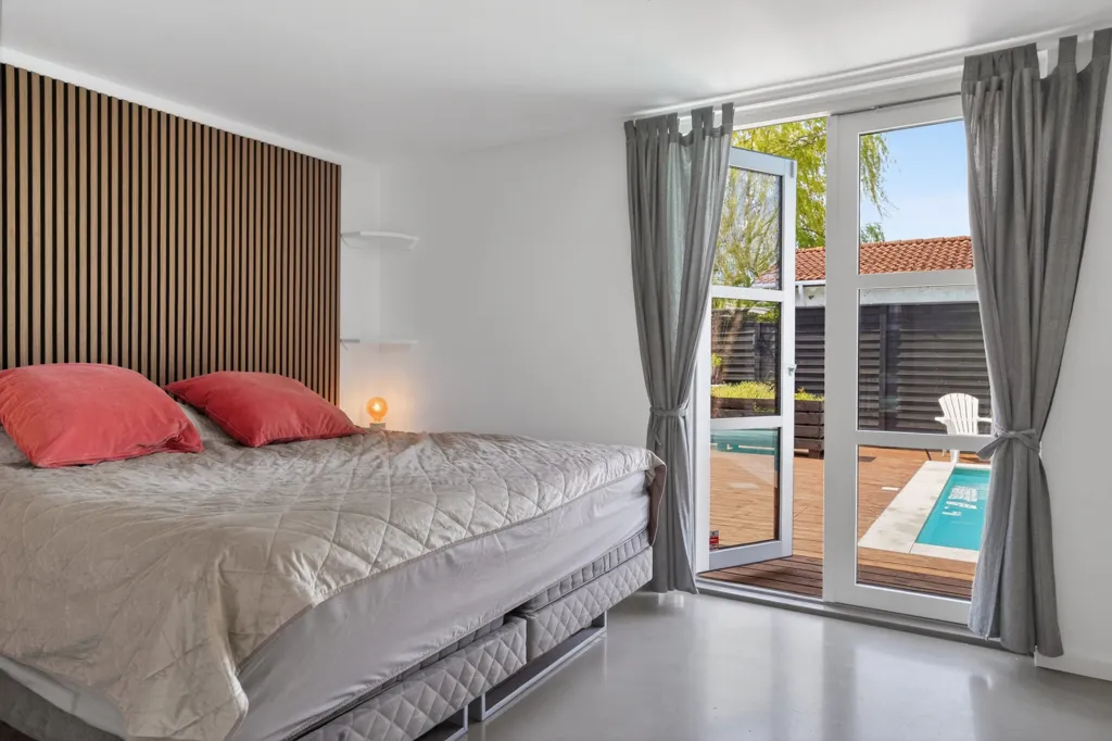 Chambres - Fenced Villa with Garden in Solrød Strand