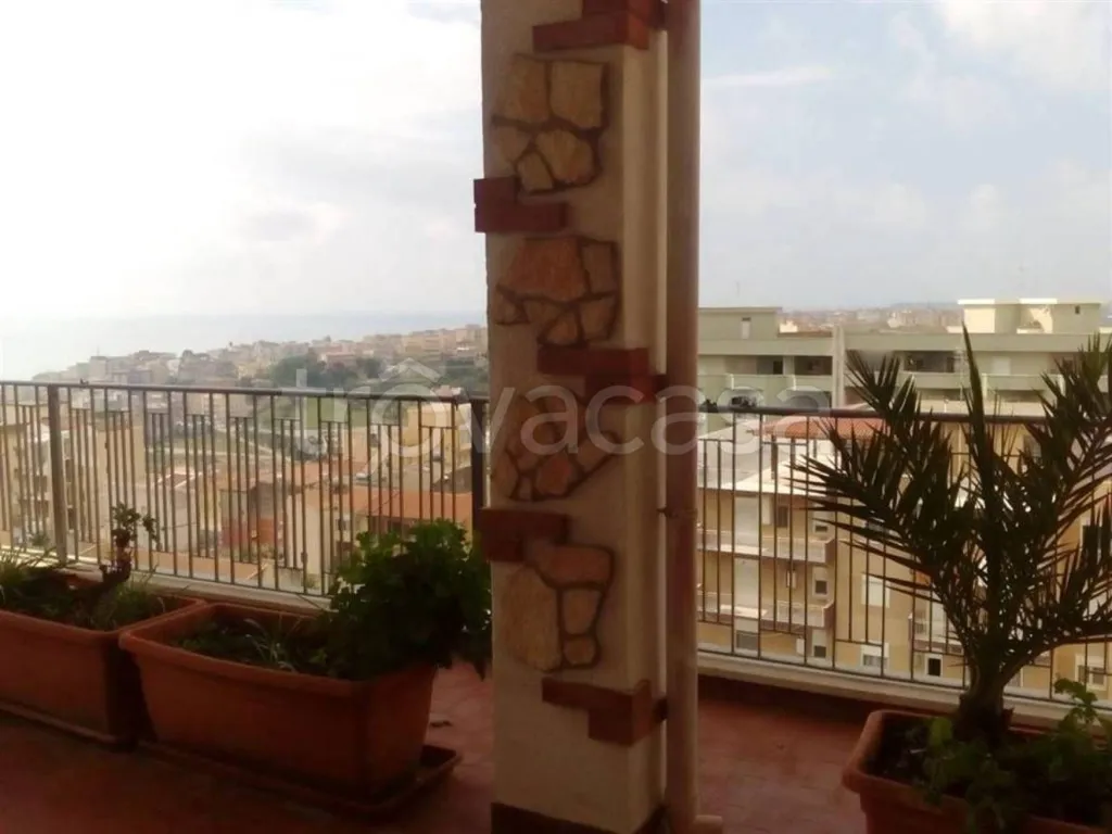 Rõdu - Apartment with Terrace in Sciacca