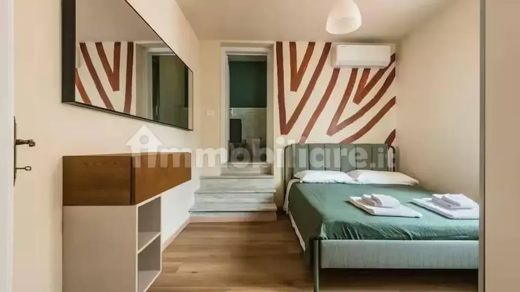 Magamistoad - Rustic-Style Flat with Balcony in Pisa
