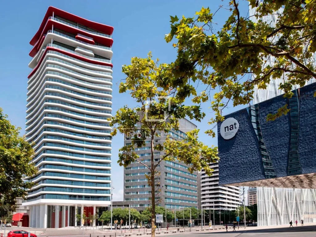 Luxury Flat with Rooftop Pool in Diagonal Mar, Barcelona