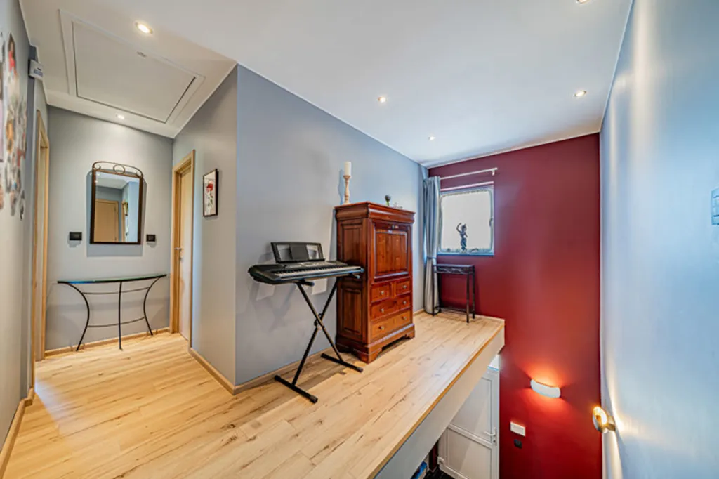 Ingresso - Modern House with Terrace in Donceel