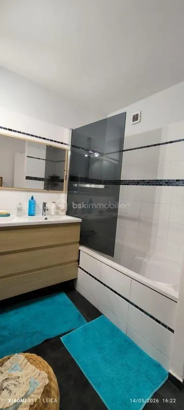 Salles de bain - Appartement 3 Pièces Lumineux dans Résidence Sécurisée