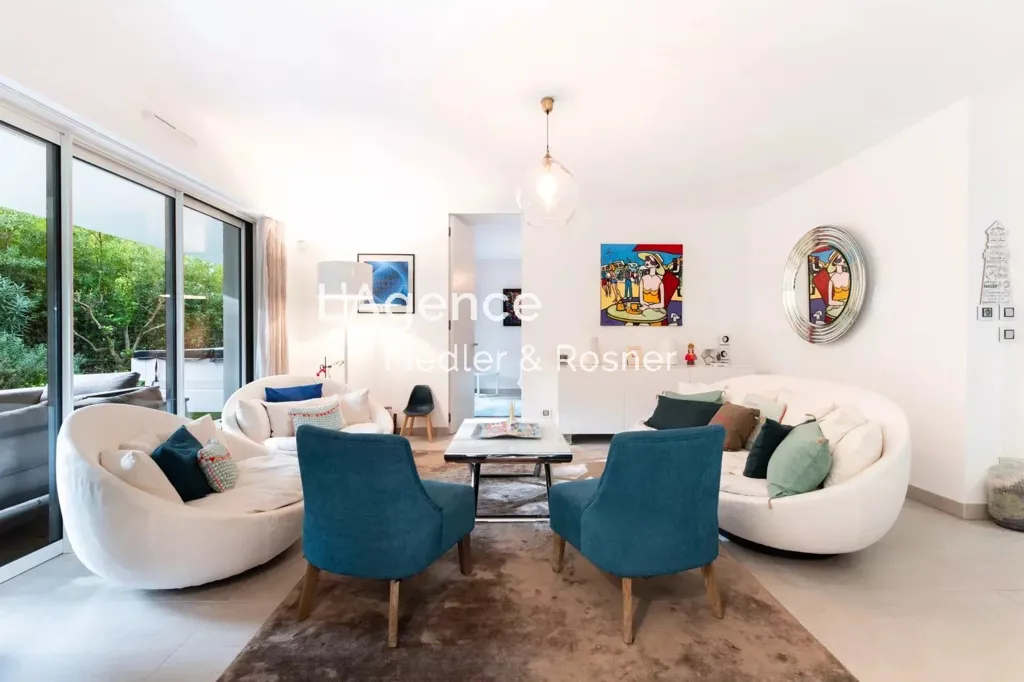 Séjour - Appartement avec Jardin et Jacuzzi à Saint-Tropez