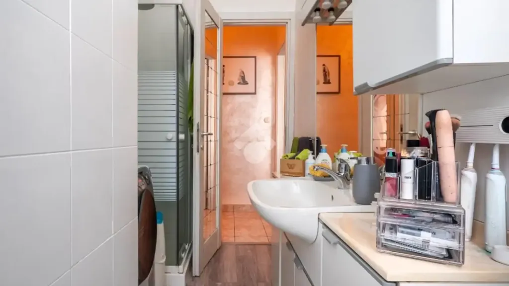 Vannitoad - Modernised 2-Bedroom in Prato Centenaro, Milan