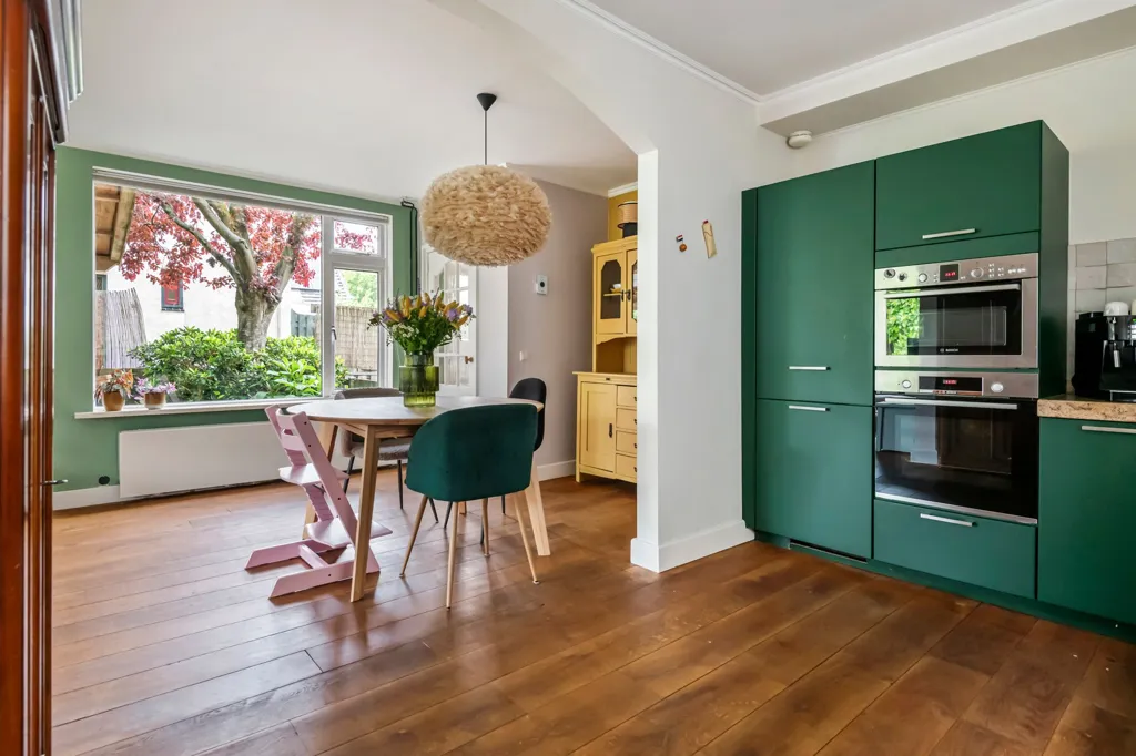 Salle à manger - Charming Free-Standing House with Garden View in Deil