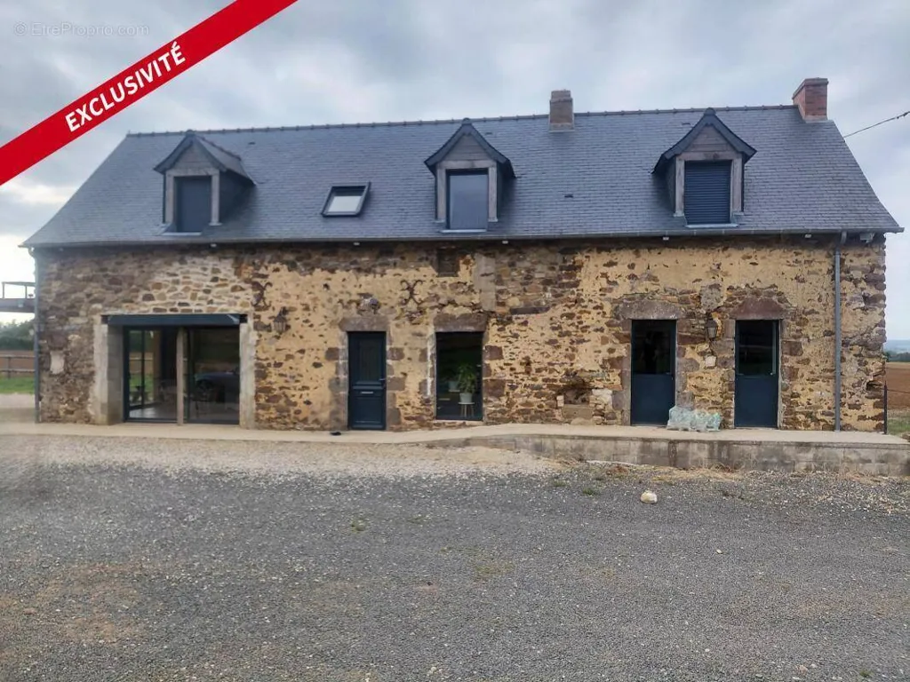 Välivaade - 5-toaline maja asukohas Fresnay-Sur-Sarthe