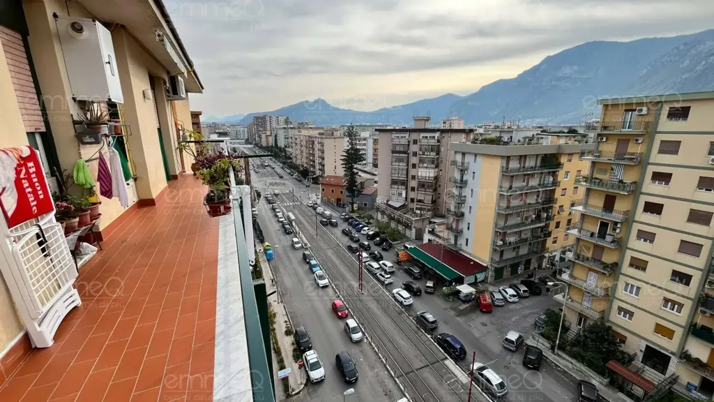 Balcon - Apartment with Panoramic Terrace in Palermo