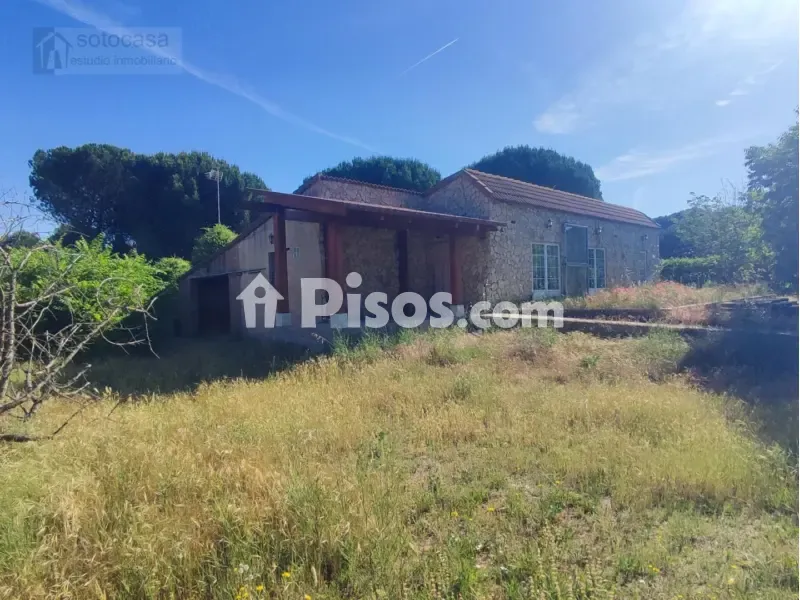 Esterno - Chalet with Pool in Traspinedo