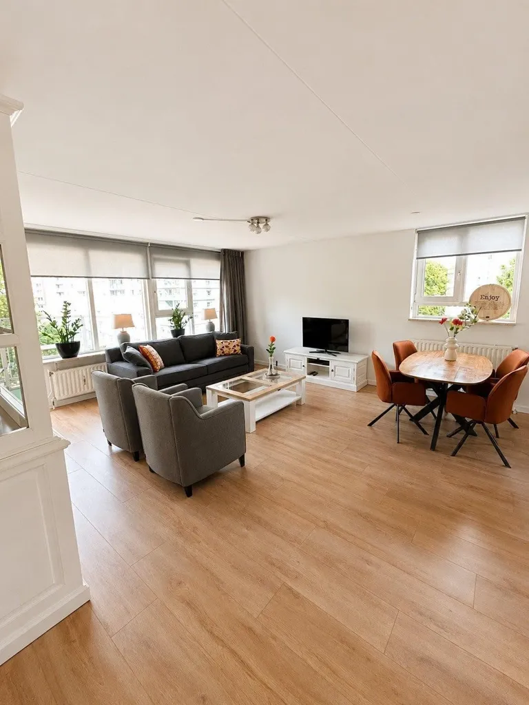 Elutuba - Renovated Duplex with Water View in Rotterdam