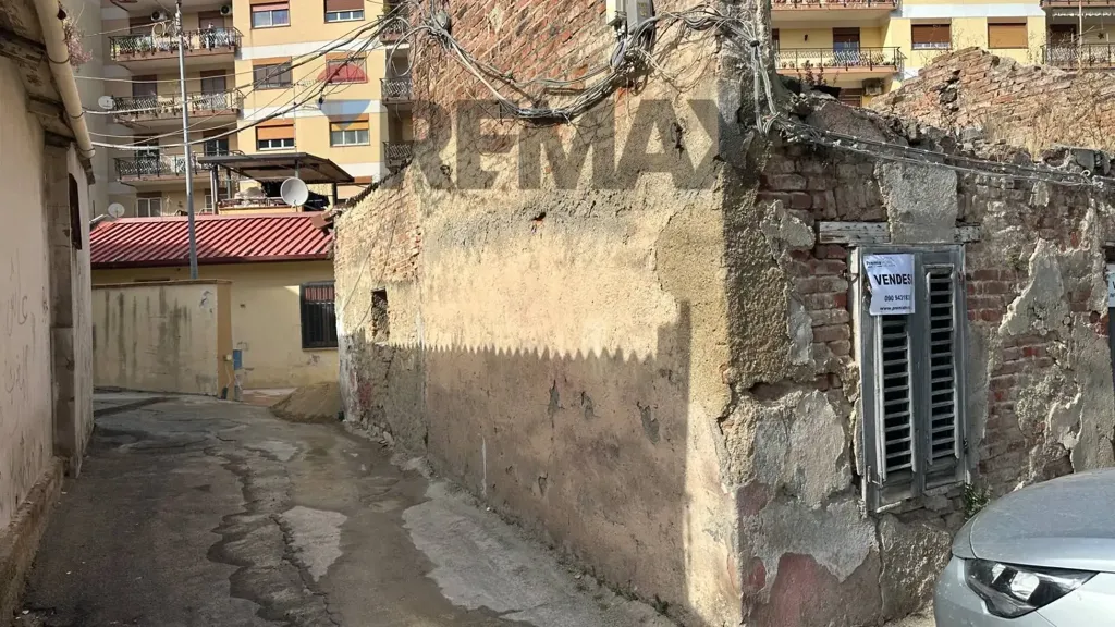 Aed - Rustic Plot for Independent House in Messina