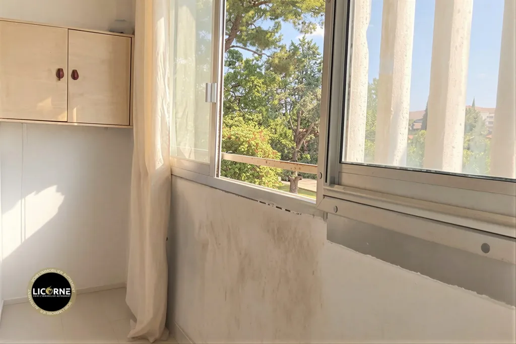 Stanze - Fully Renovated Flat with Balcony in Marseille