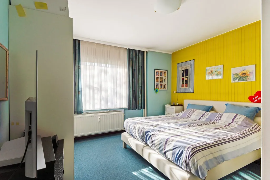 Magamistoad - Spacious Apartment with Central Location in Berchem