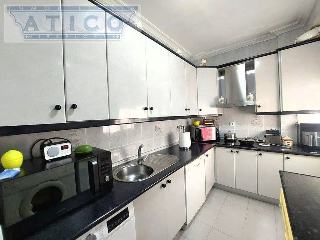 Cuisine - Apartment with Terrace in Carmona Road Area