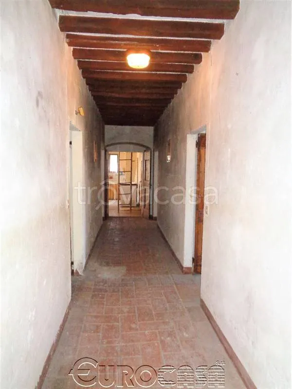 hallway_entrance
