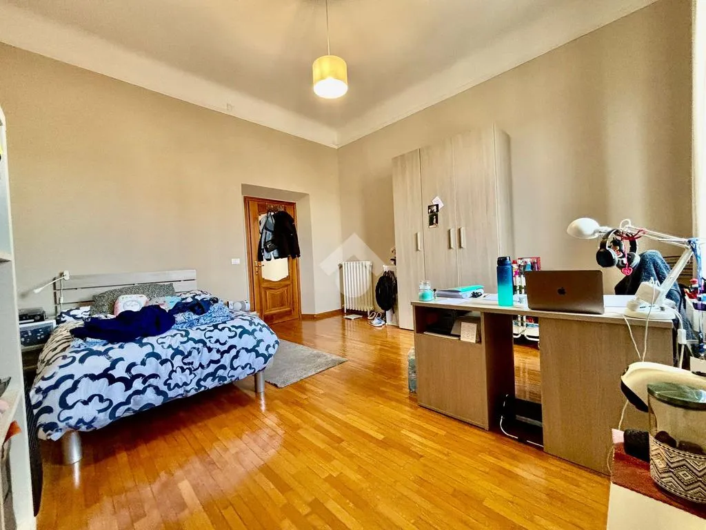 Bedrooms - Period Apartment with Balcony in Florence