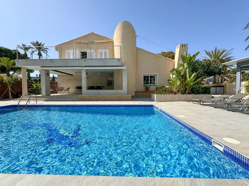 Pool - Mediterranean Villa with Pool in Cabo Roig