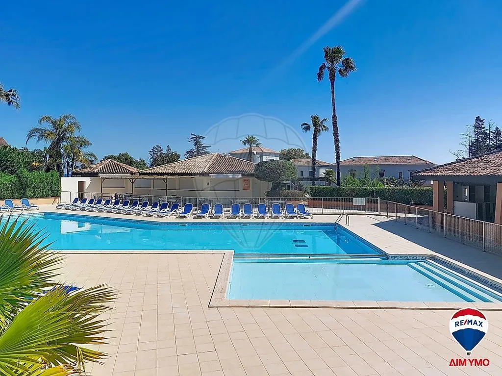 Piscine - Appartement avec Terrasse et Vue Mer à Linguizetta