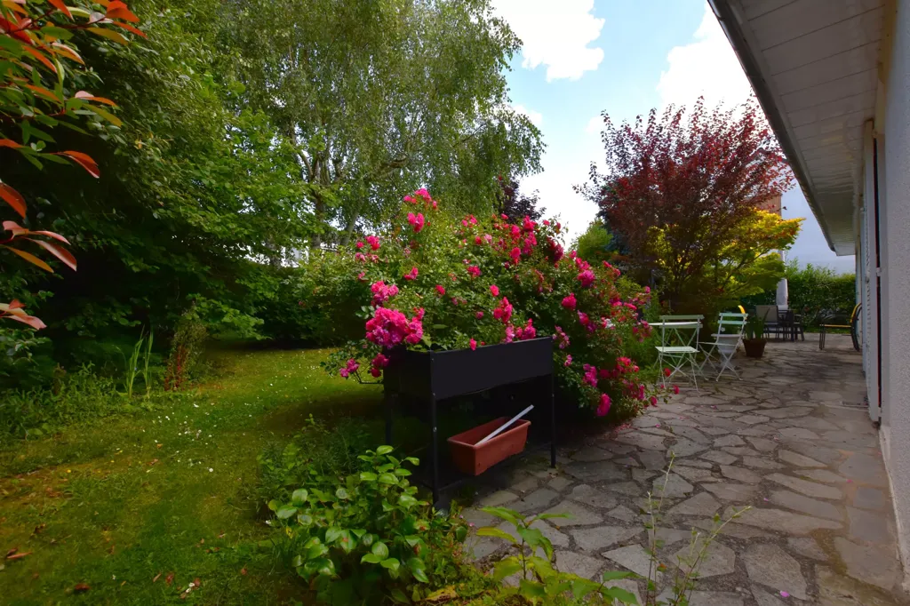 Aed - Individual House with Garden near Les Essarts-le-Roi