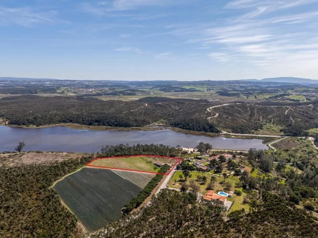 Vue aérienne - Hotel Development Plot near Obidos Lagoon
