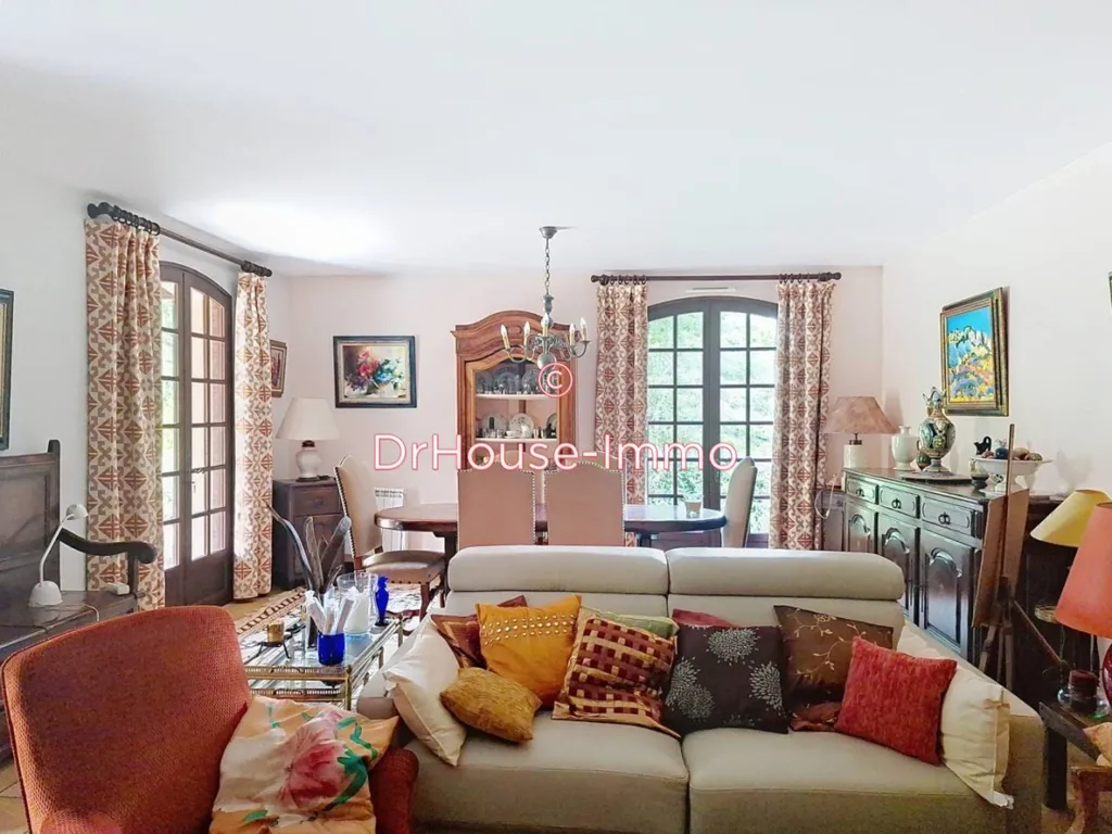 Elutuba - 6-Bedroom House with Pool in Chancelade