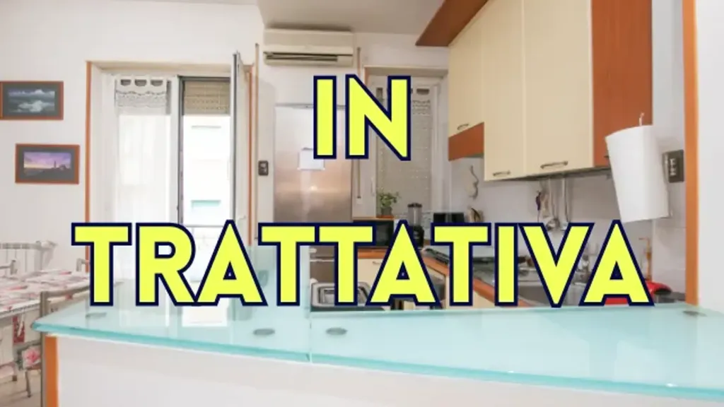 Cuisine - Apartment with Private Parking in Genoa