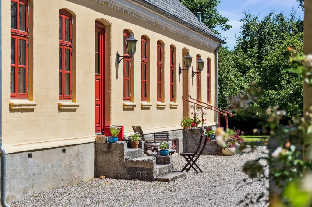 14-room house in Odense S